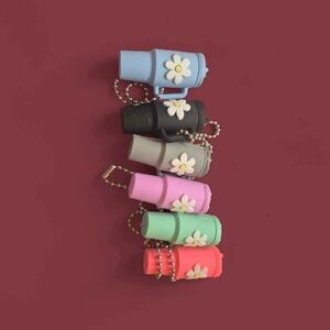 Daisy Charm Keychain Set - Multicolor